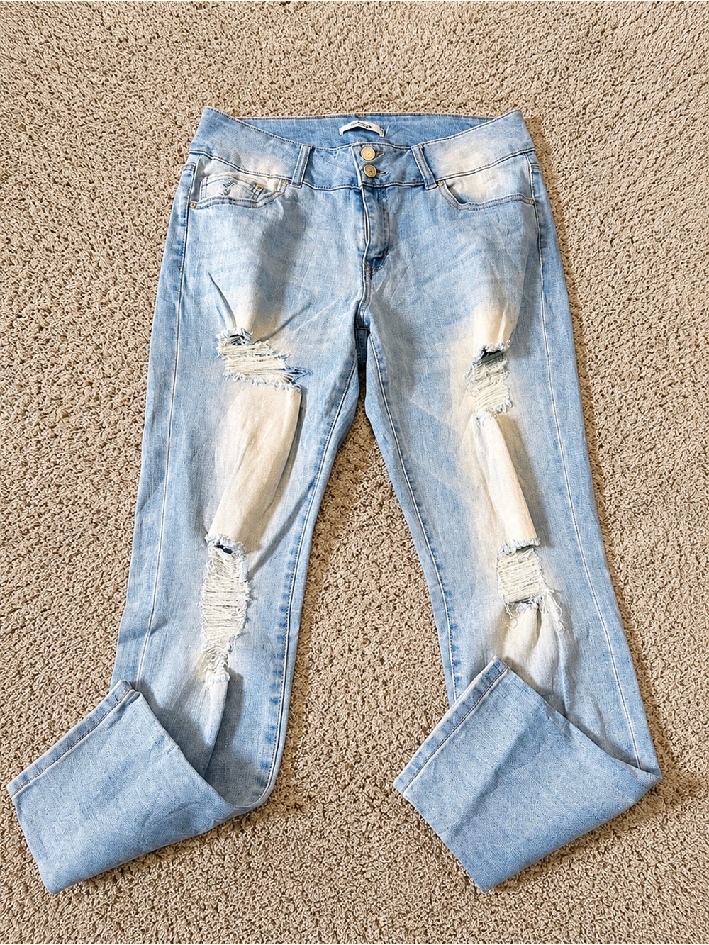 refuge Light Blue Distressed Skinny Jeans